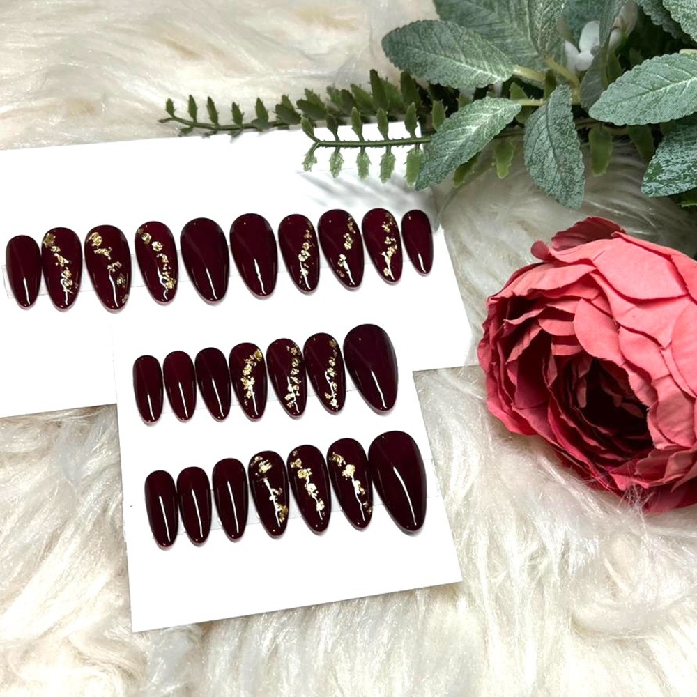 SALE!!!🚨🚨🚨Handmade Press on nails. Wine color with some gold art.